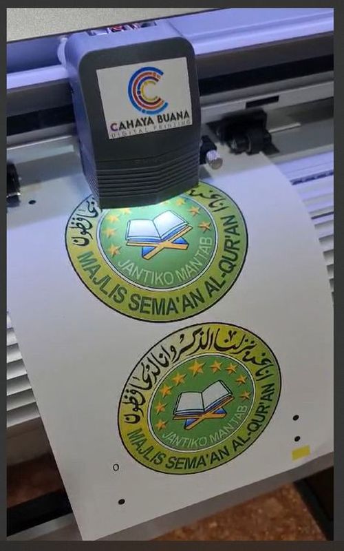 Sticker Cutting
