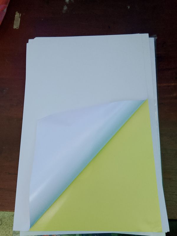 kertas sticker