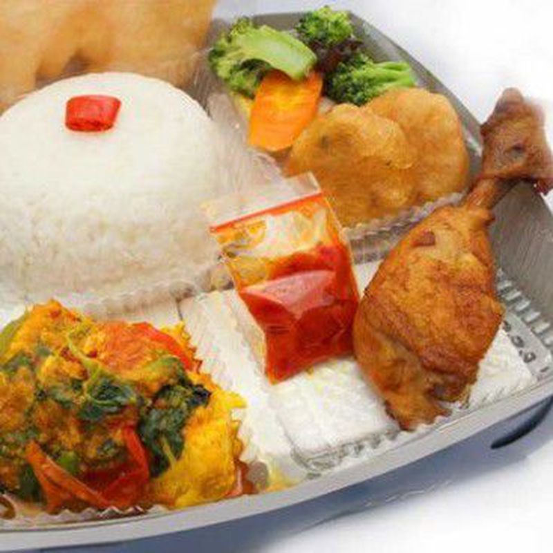 Makanan dan Minuman Rapat (Makan)