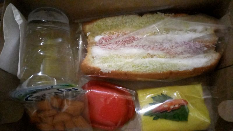 Snack Box 12