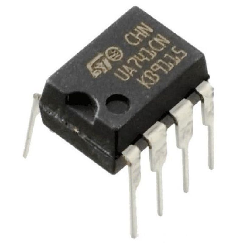 IC 741