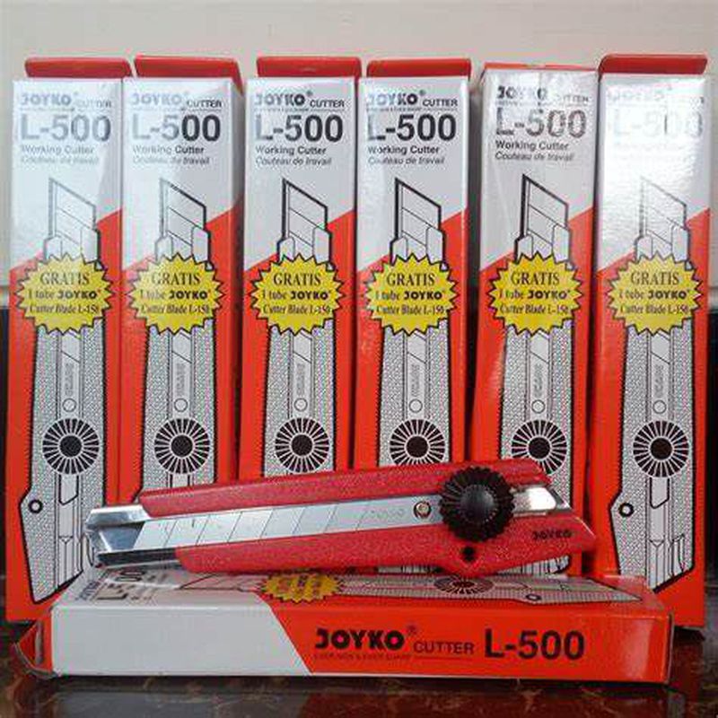 PISAU CUTTER