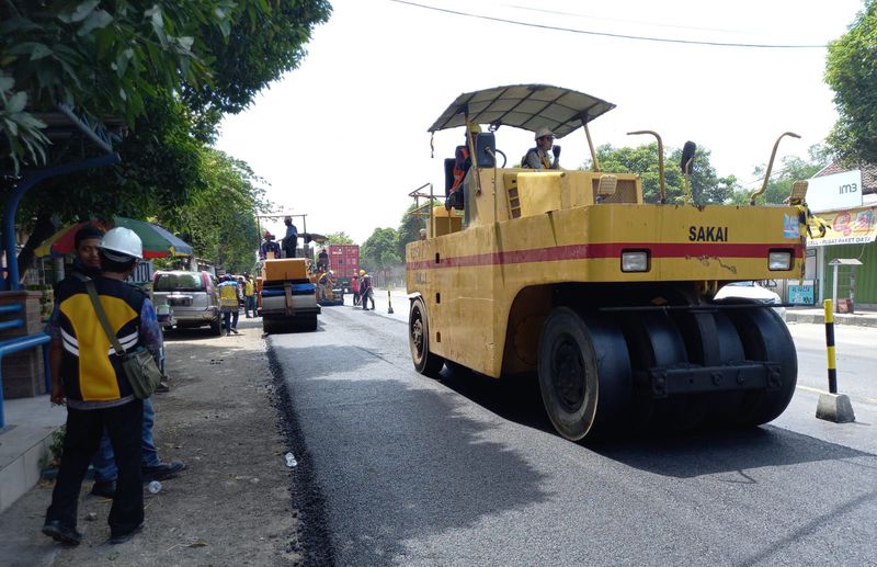AC-WC (Asphalt Concrete-Wearing Course)