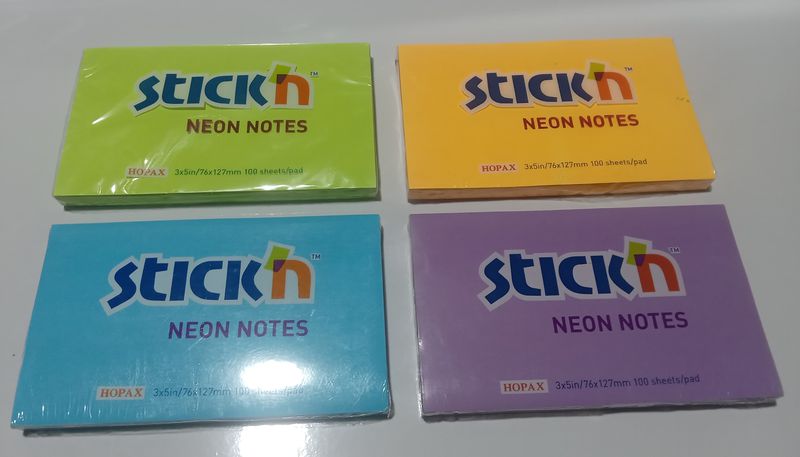 STICKY NOTE