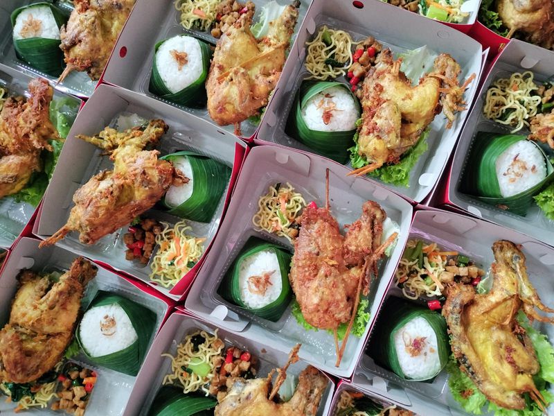 PAKET BOX 40.000