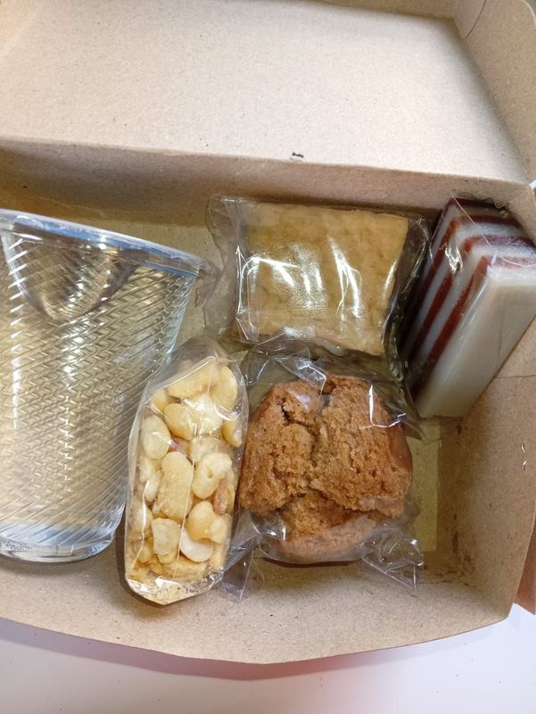 Snack Box B