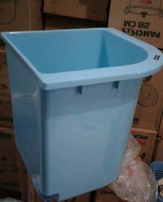 ban pvc kamar mandi