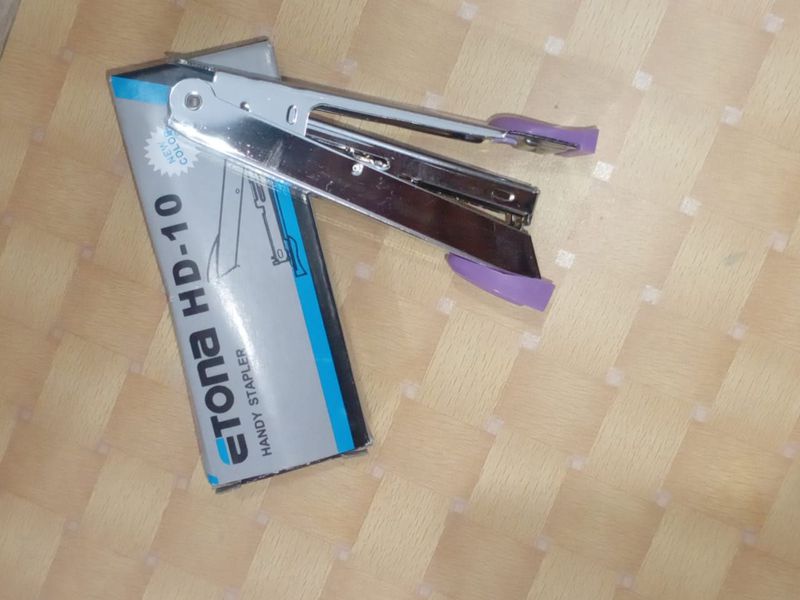 STAPLER