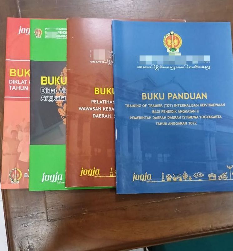 Buku Panduan