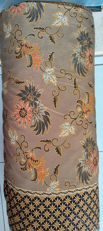 KAIN BATIK ROK TLANGKUP