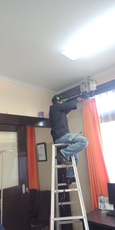 SERVICE INDOOR AC 1,5 PK
