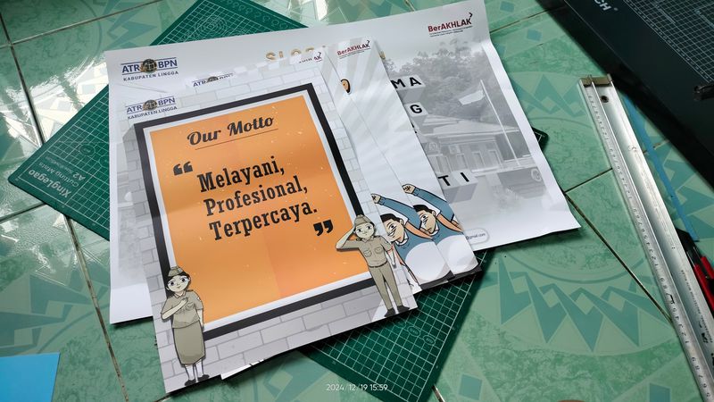 Cetak Poster