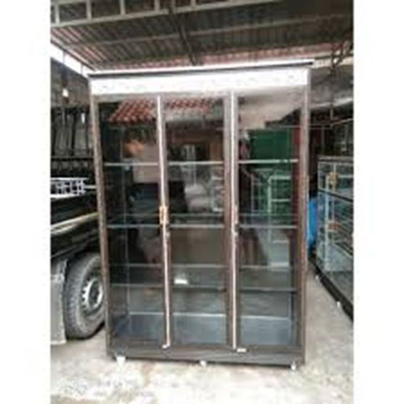RAK KACA ALUMINIUM SEDANG