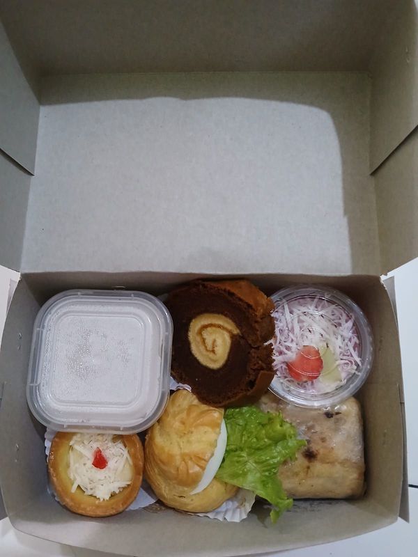snack box isi 6