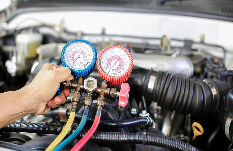 SERVIS AC MOBIL