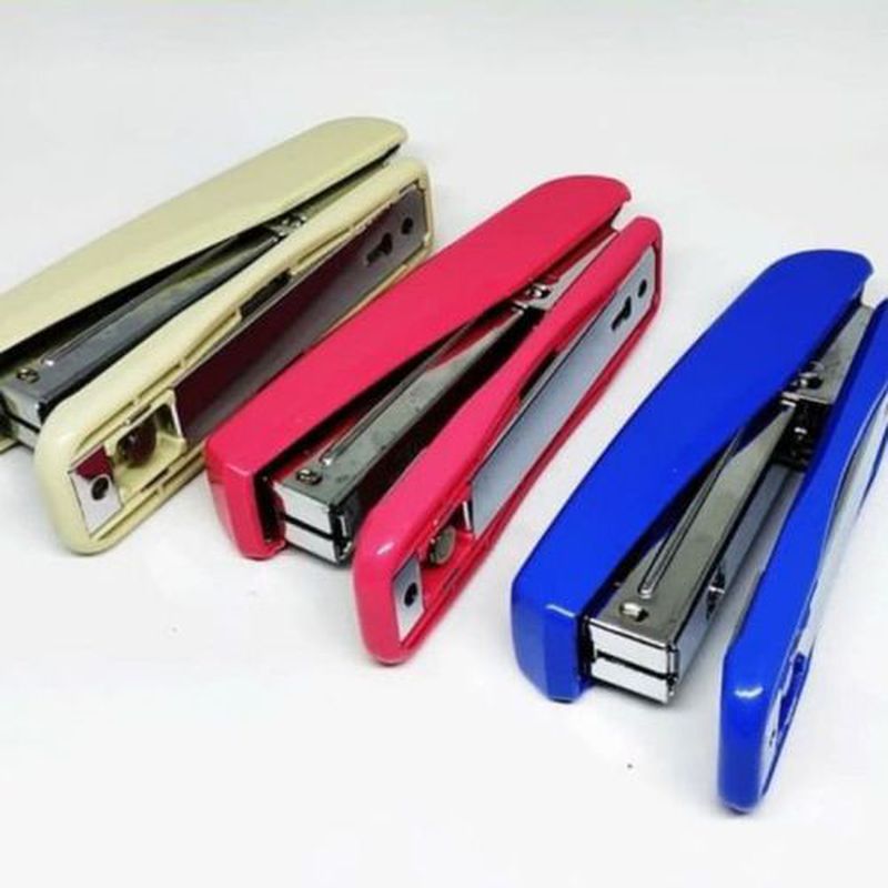STAPLES NOMOR 3