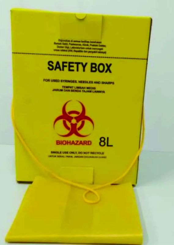 Safety Box 8L dengan inner plastik+ tali