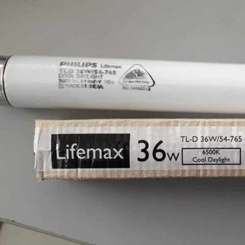 Bola lampu TL 36 watt/220 volt
