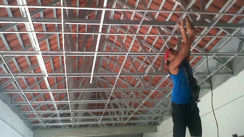 Pasang Rangka Besi Hollow Modul 60 x 60 cm