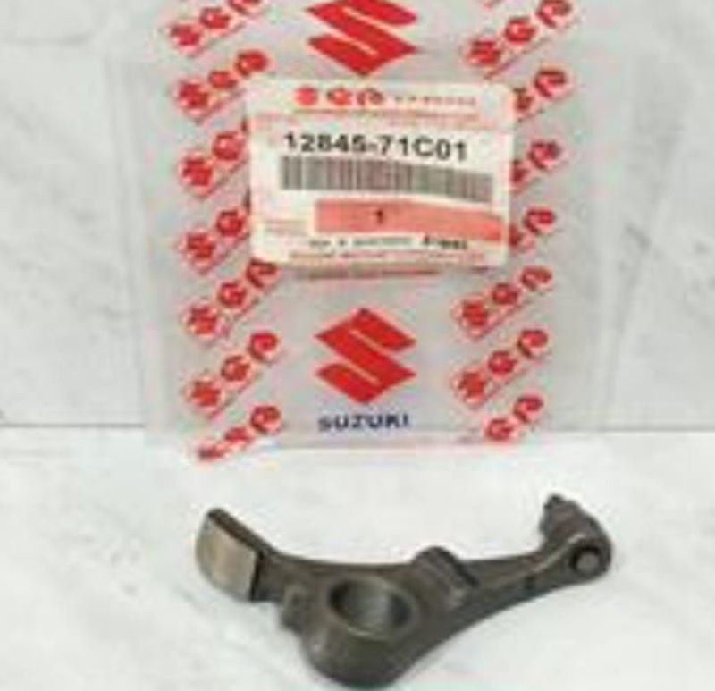 rocker Arm Valve Exhaust, Untuk Mobil Suzuki APV 1.5 Injeksi