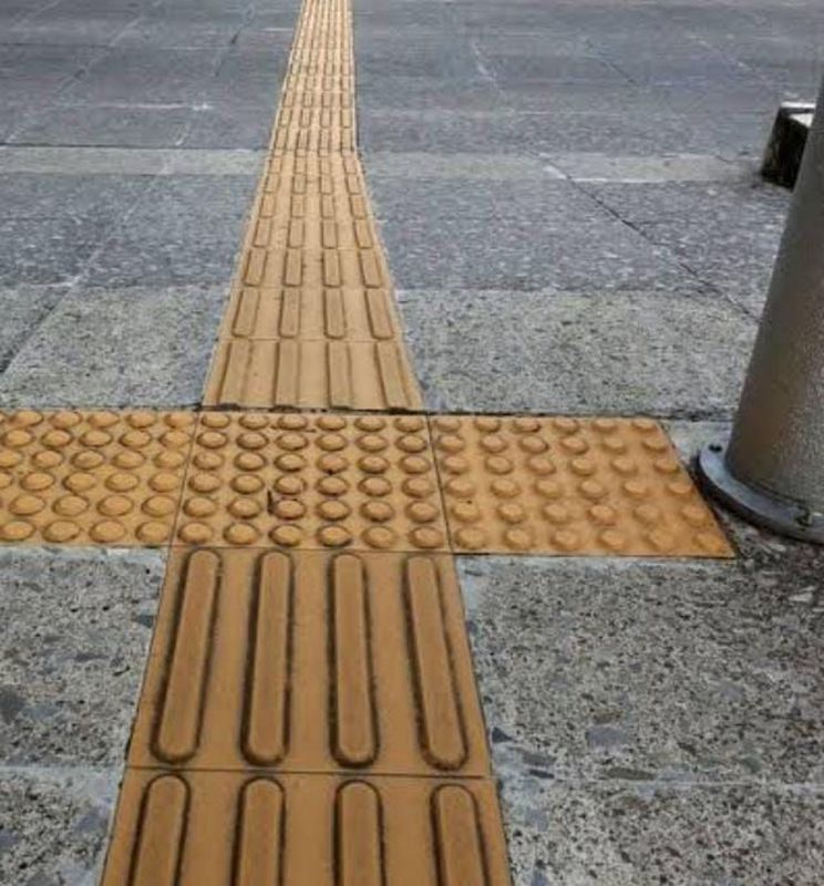 Pemasangan Guide block / paving Broile
