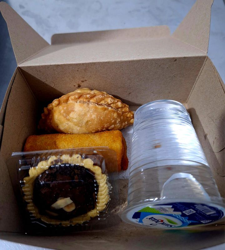 Snack box 4