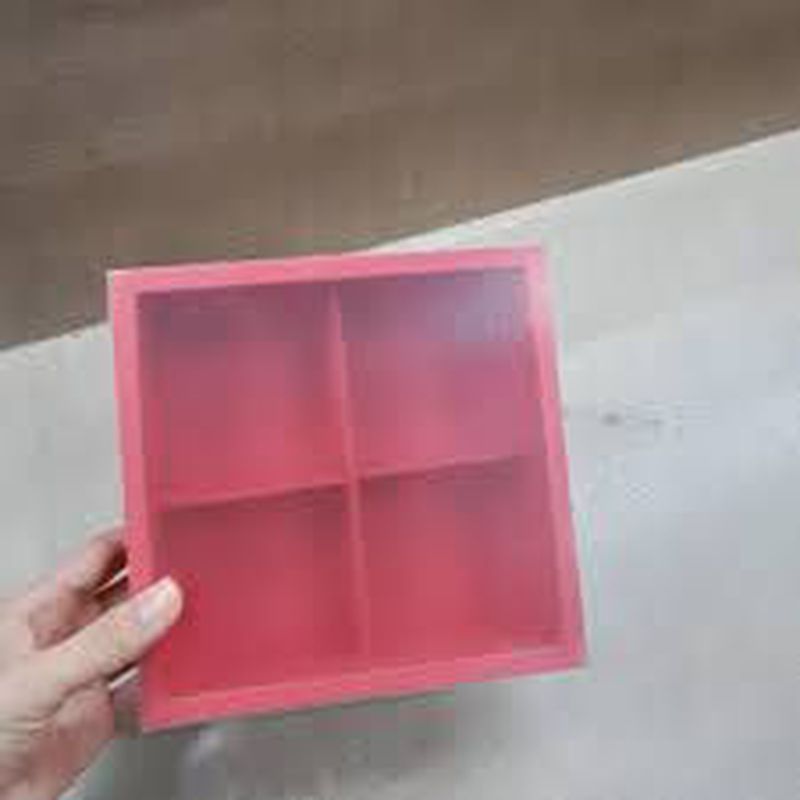 Slide Box Merah