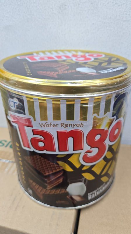 TANGO WAFER KALENG