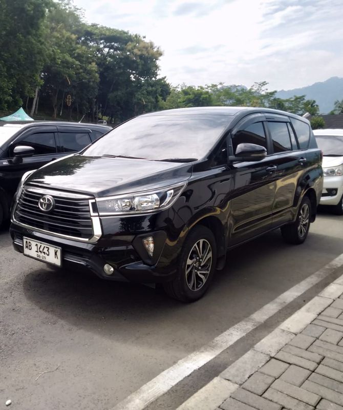 Sewa Mobil Innova Reborn - 6jam