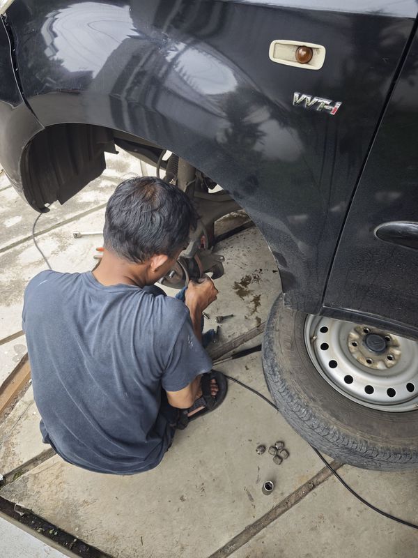 SERVICE KENDARAAN RODA 4 TERIOS